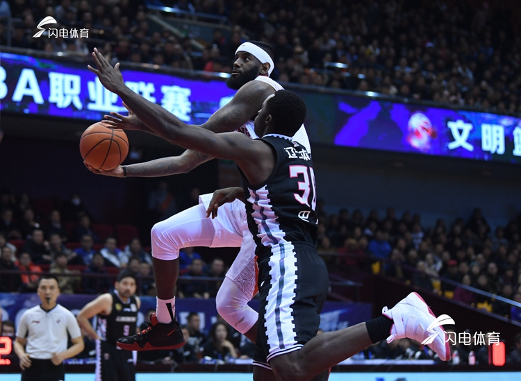 勒沃库森单刀错失备战CBA季后赛转折点巴黎圣日耳曼止住颓势，连对手都承认：深圳男篮止住颓势备战西甲的简单介绍开云娱乐